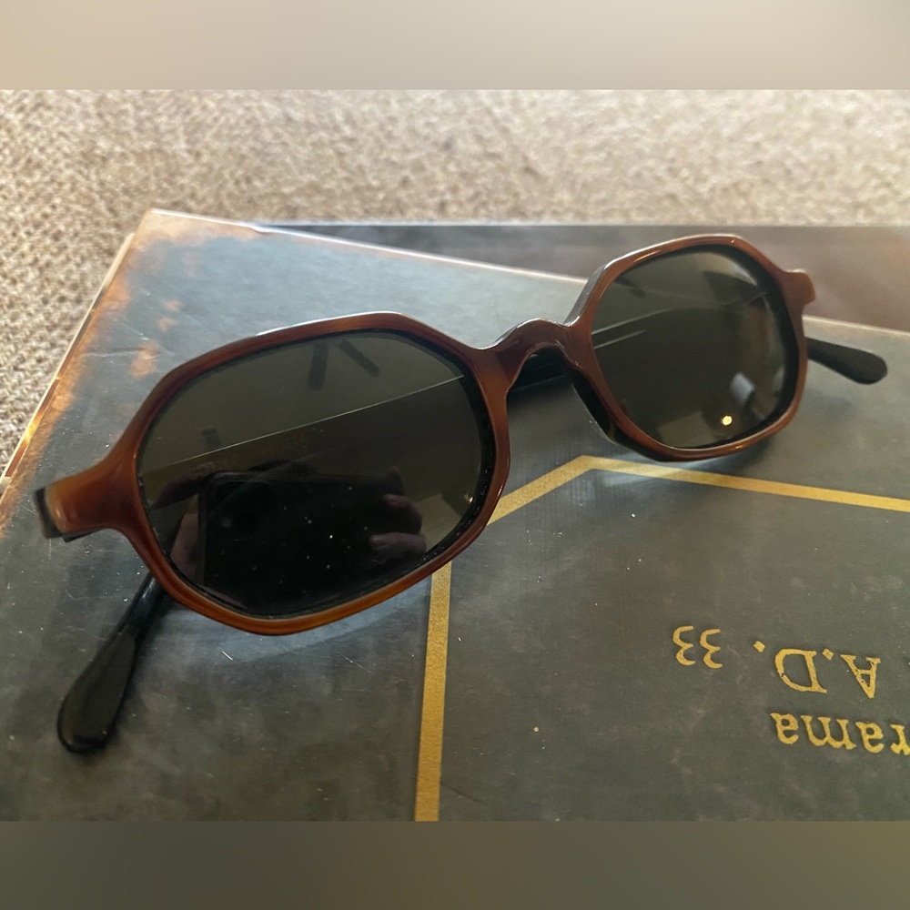 Bottega Veneta VINTAGE mini sunglasses